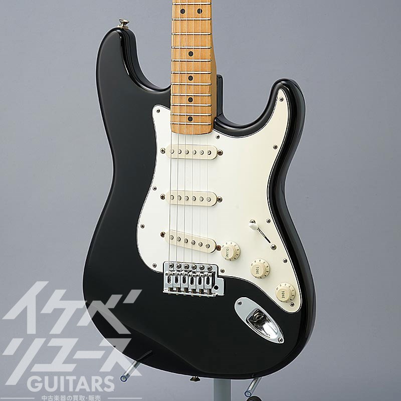 Fender MEX Standard Stratocaster 90s (Black)の画像